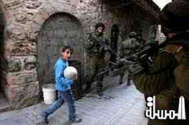 تهديد الاطفال بالخليل